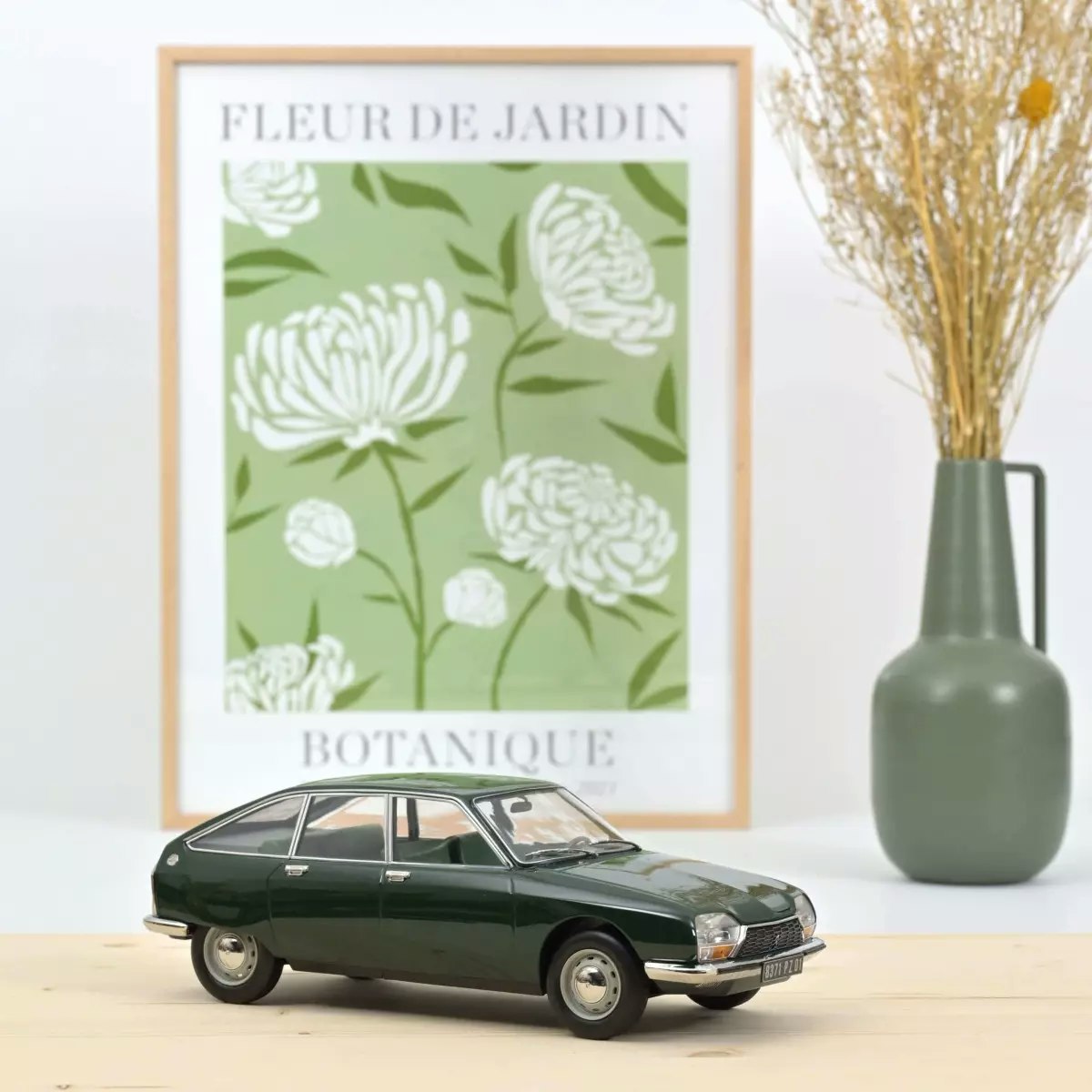 Skala 1/18 Citroën GS Club 1972 Charmille Green fr Norev