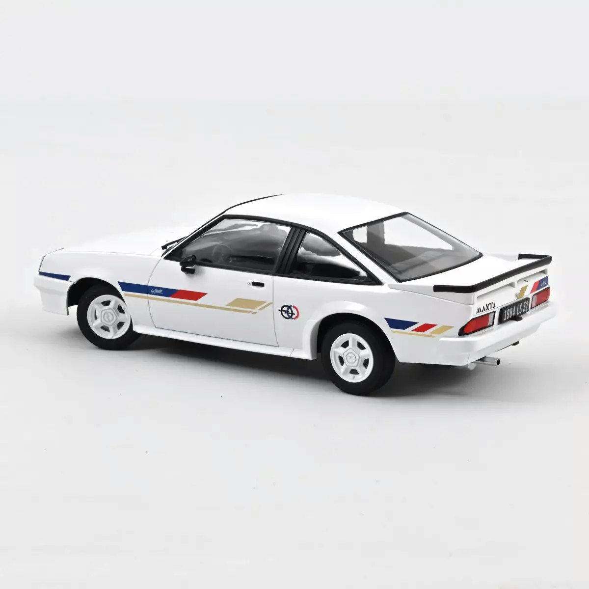 Skala 1/18 Opel Manta Guy Frequelin 1984 White fr Norev