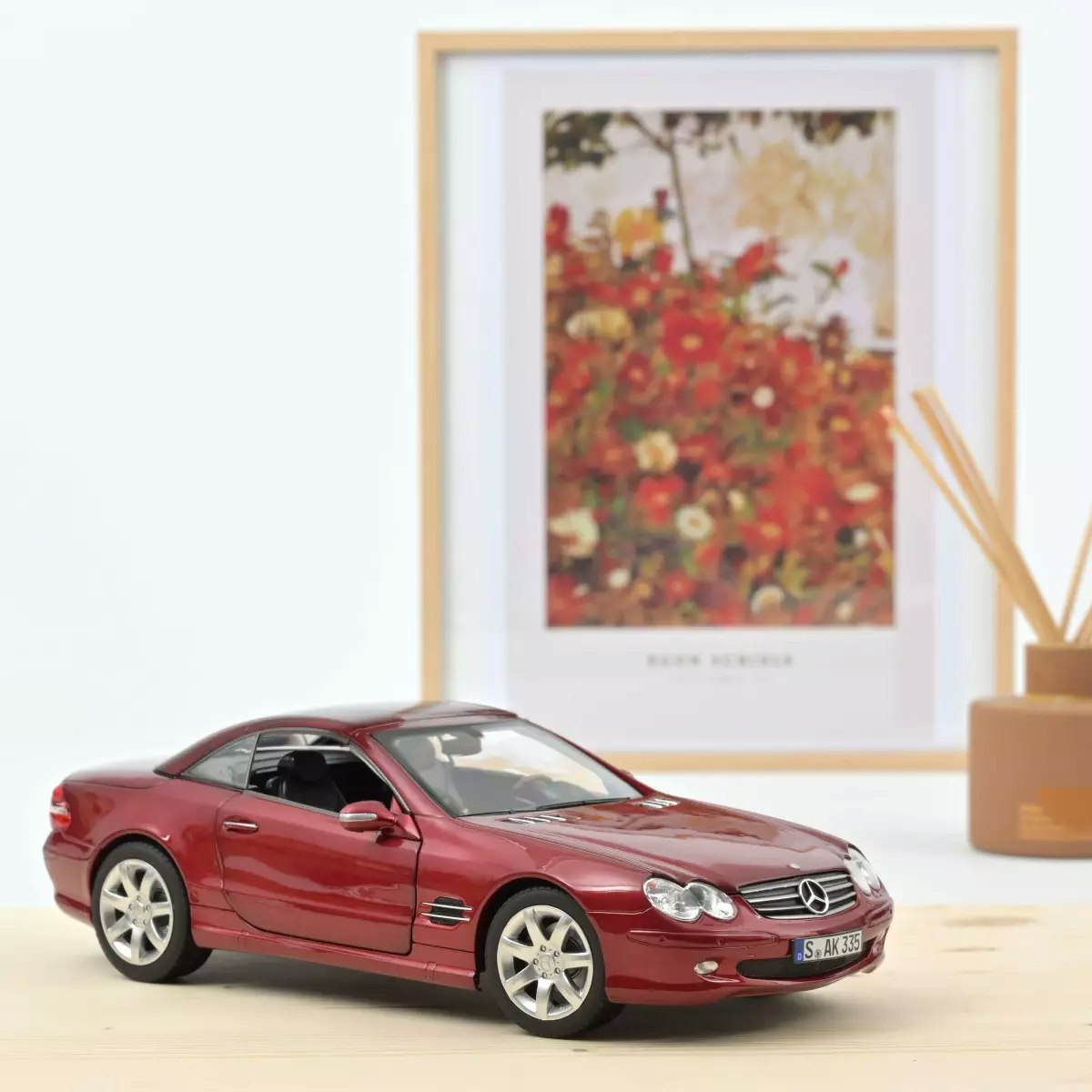 Skala 1/18 Mercedes-Benz SL 500 2003 Red Metallic fr Norev. 300 pcs