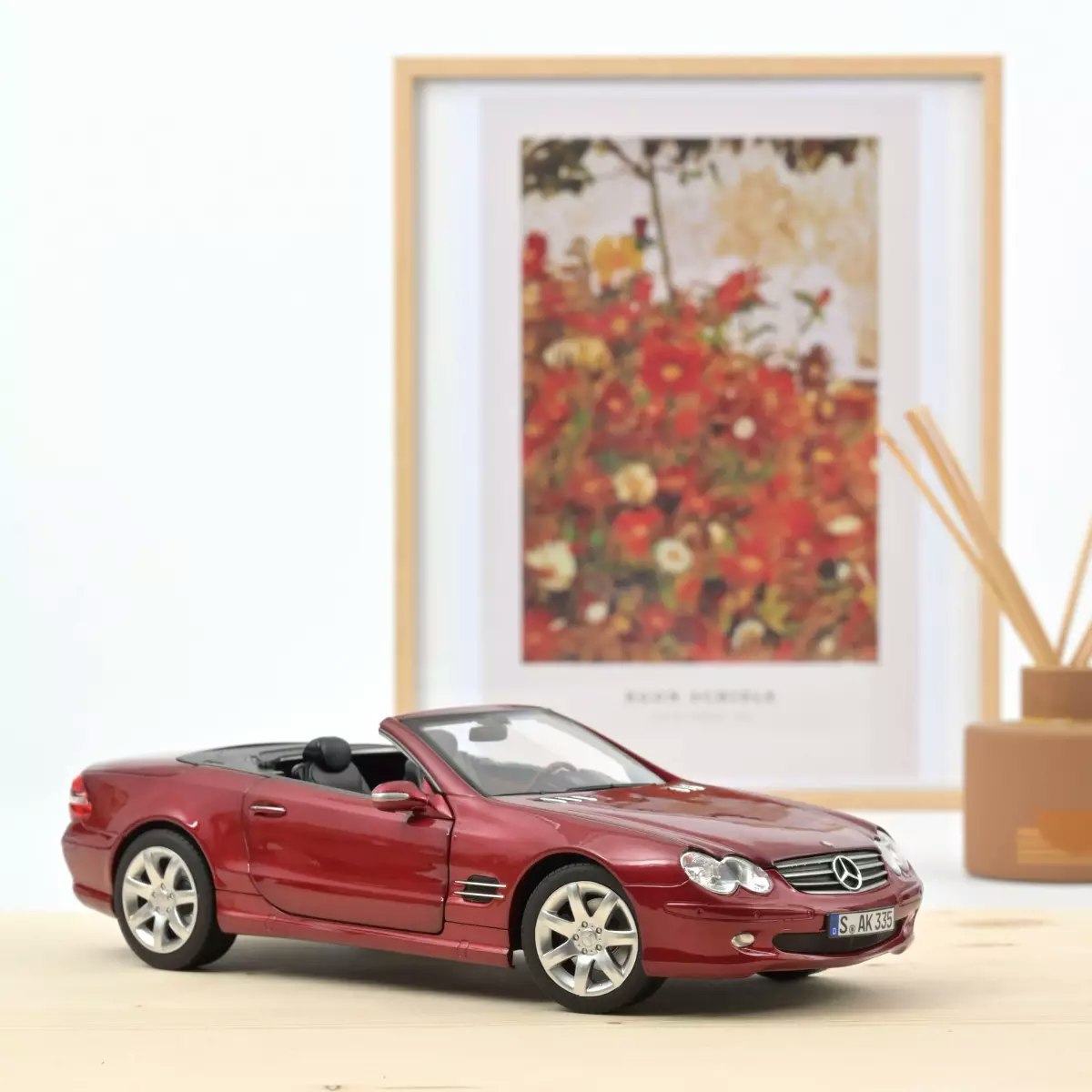 Skala 1/18 Mercedes-Benz SL 500 2003 Red Metallic fr Norev. 300 pcs
