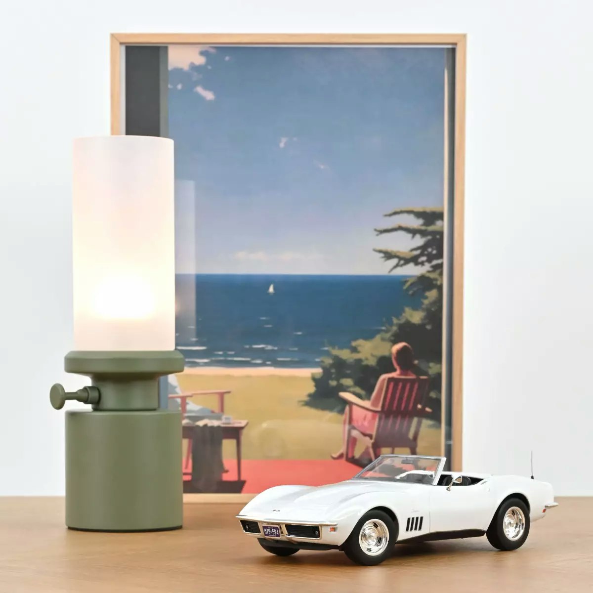 Skala 1/18 Chevrolet Corvette Convertible 1969 Can Am White fr Norev