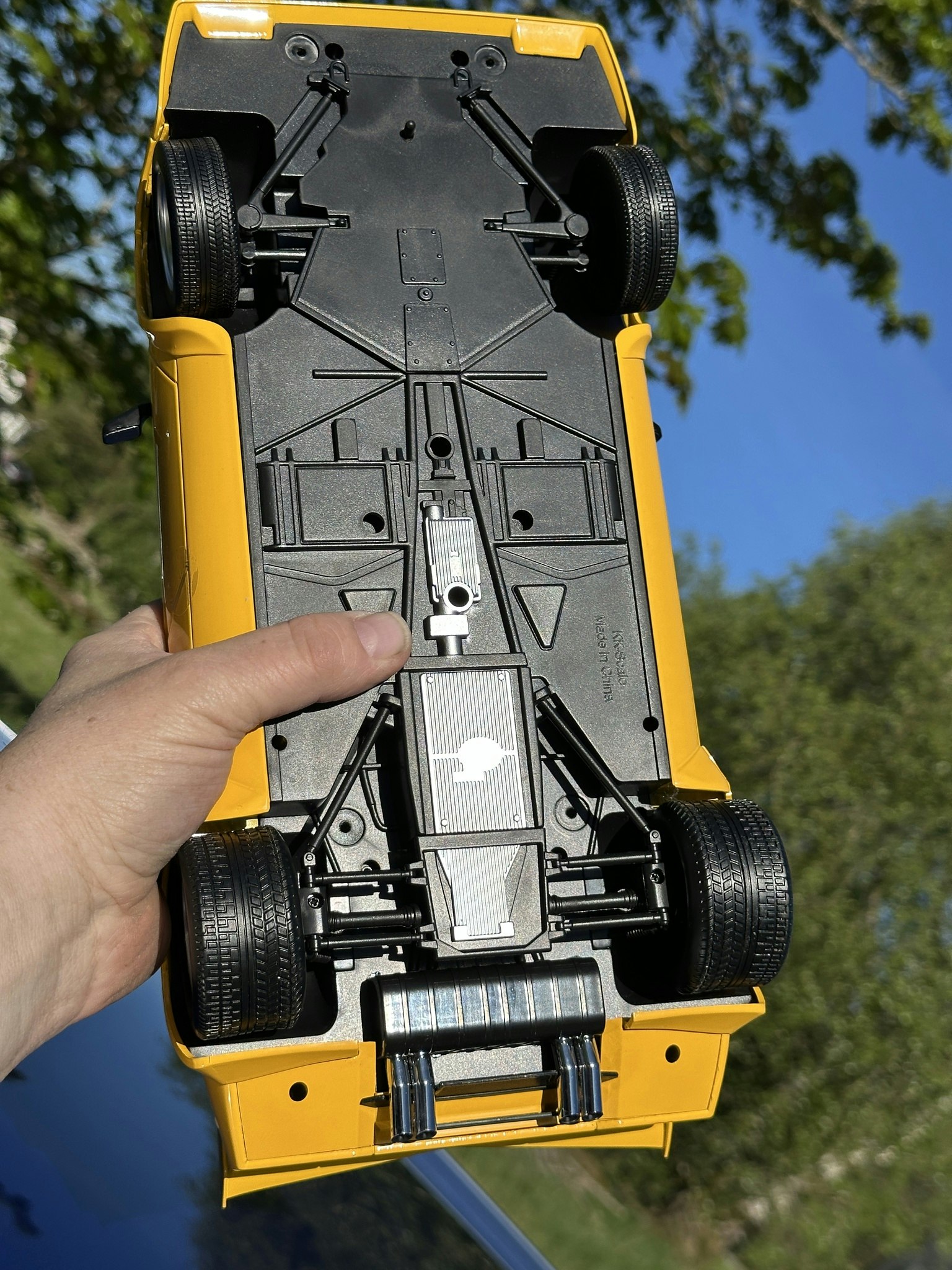 Skala 1/12 Lamborghini Countach LP 5000 QV Yellow 1985 fr KK-Scale