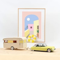 Skala 1/18 Citroën DS 19 1960 Jonquille Yellow + Caravan Digue Panoramic fr Norev