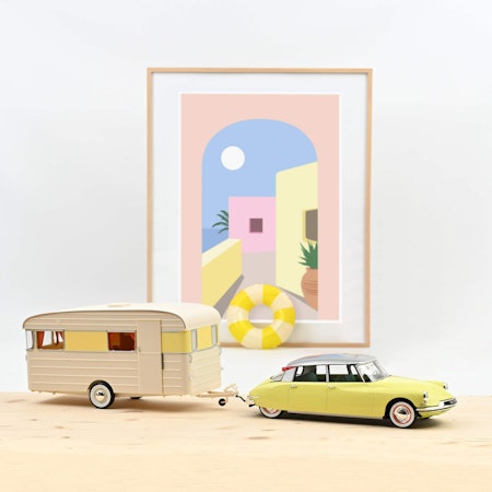 Skala 1/18 Citroën DS 19 1960 Jonquille Yellow + Caravan Digue Panoramic fr Norev