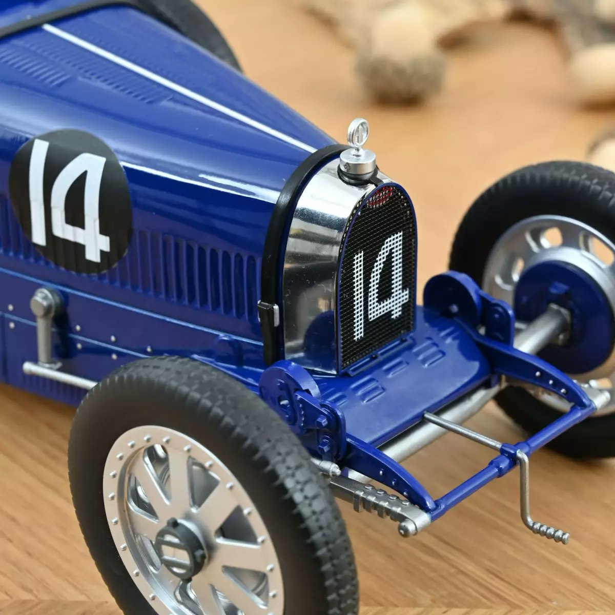 Skala 1/12 Bugatti T35 1925 Dark Blue fr Norev