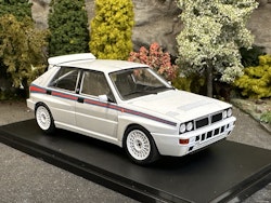 Skala 1/24 Lancia Delta Integrale 16v (1989) White fr WhiteBox