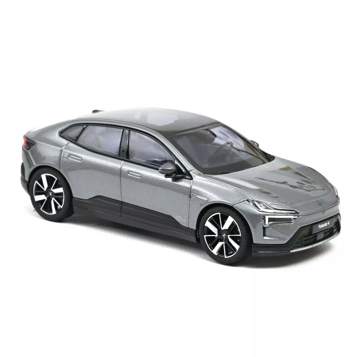 Skala 1/43 Polestar 4 2024 Storm fr NOREV