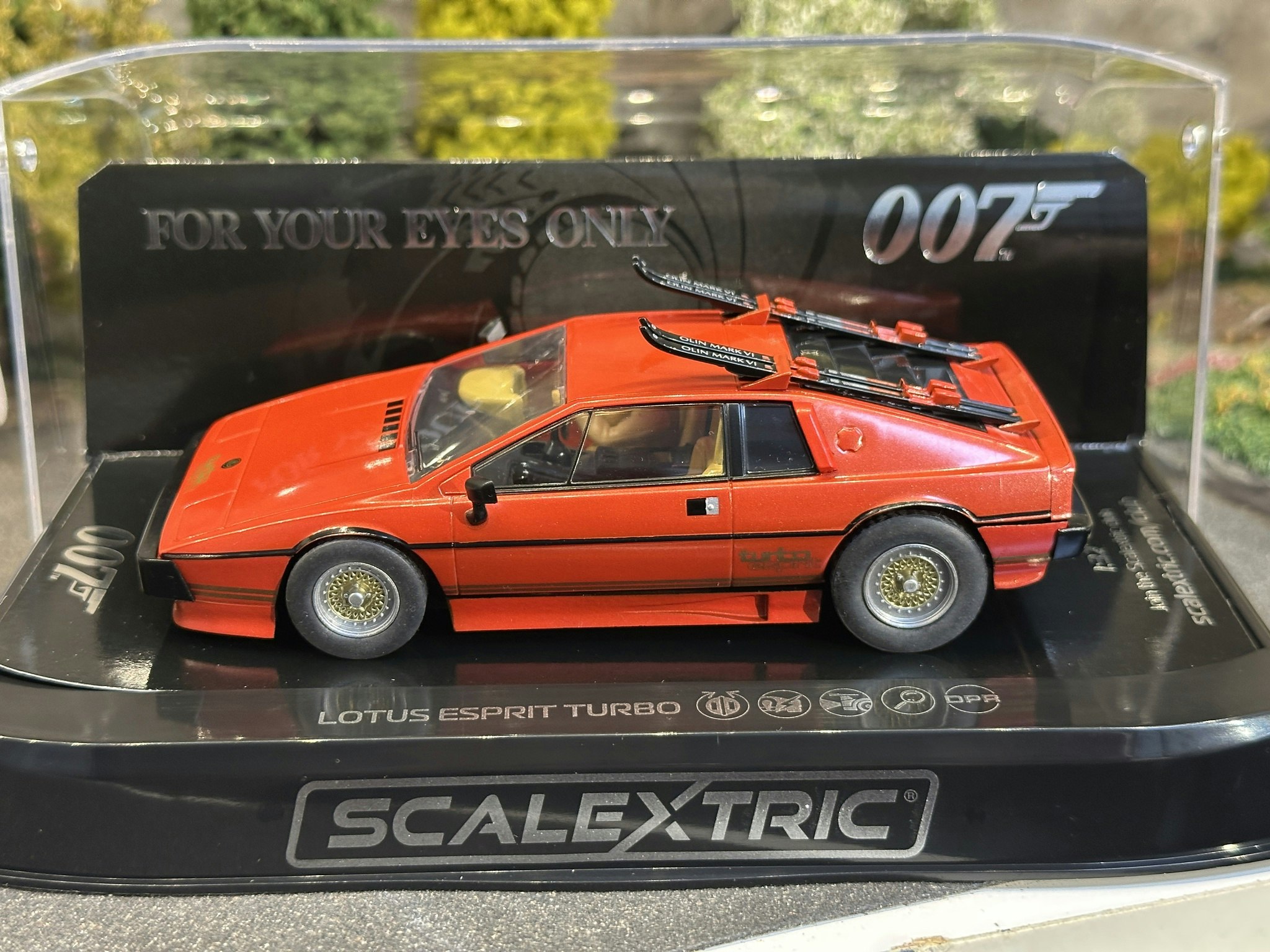 Skala 1/32 Analogue Scalextric Slot Car: James Bond Lotus Esprit Turbo - For your eyes only