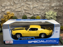 Skala 1/18 1971 Chevrolet Camaro Z/28, yellow/black fr Maisto Special Edition