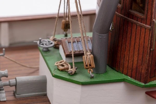 Skala 1/33 Building kit Fishing Boat Mary Ann 472 - fr Billing Boats - wooden hull