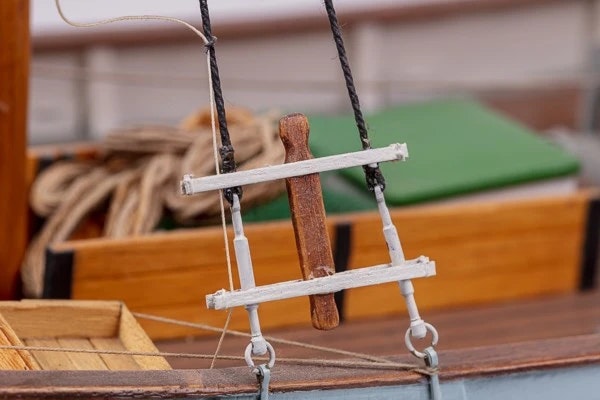 Skala 1/33 Building kit Fishing Boat Mary Ann 472 - fr Billing Boats - wooden hull