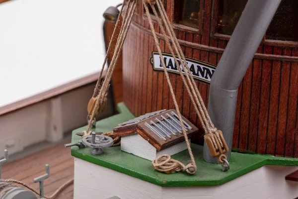 Skala 1/33 Building kit Fishing Boat Mary Ann 472 - fr Billing Boats - wooden hull
