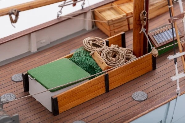 Skala 1/33 Building kit Fishing Boat Mary Ann 472 - fr Billing Boats - wooden hull