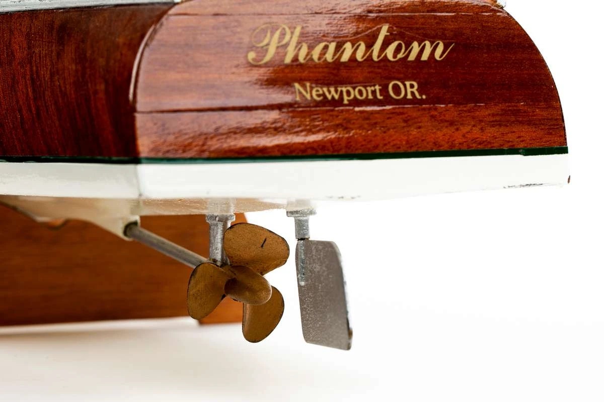 Skala 1/15 Building kit - Phantom 710 Classic American "Runabout" - fr Billing Boats - Wooden hull