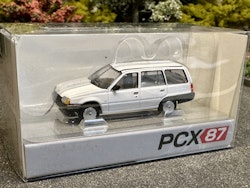 Skala 1/87 - Opel Kadett E Caravan, White. fr PCX87