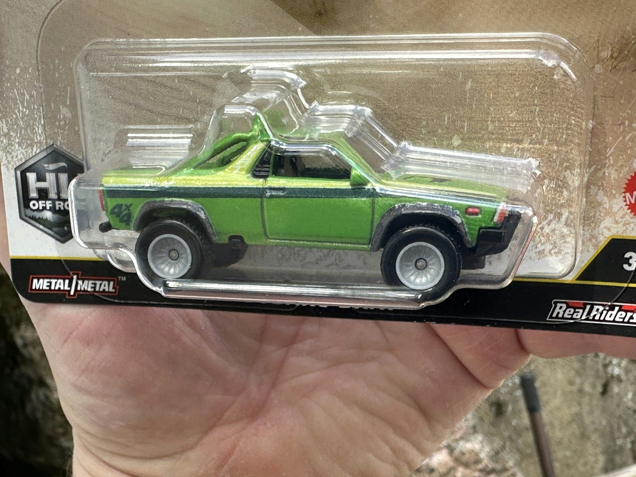 Skala 1/64 Hot Wheels Premium, Car Culture: Subaru Brat "HW Off Road"