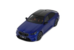 Skala 1/18 BMW M5, Marina Bay Blue met.  fr GT Spirit (GT507)