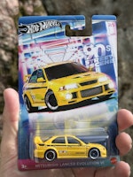 Skala 1/64 Hot Wheels, 90's Street Scene - 9Mitsubishi Lancer Evolution VI