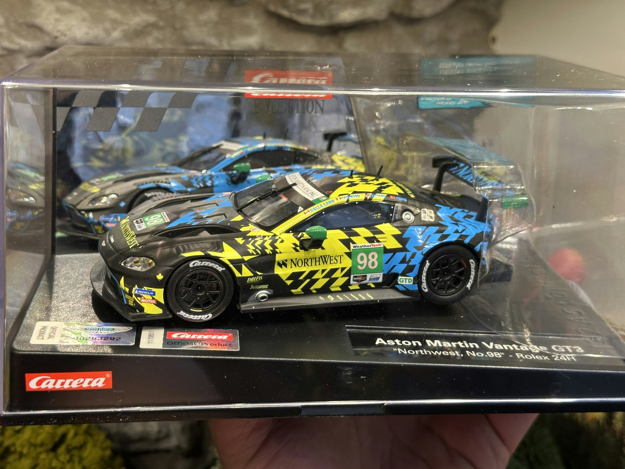 Skala 1/32 Analogue slot car fr Carrera: Aston-Martin Vantage GT3 Northwest #98 Rolex