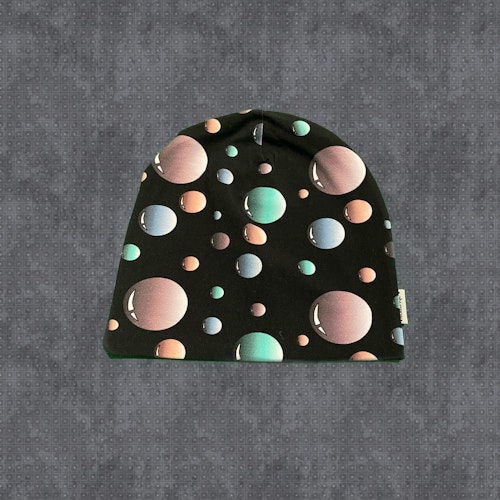 Flerfärgade bollar med svart botten