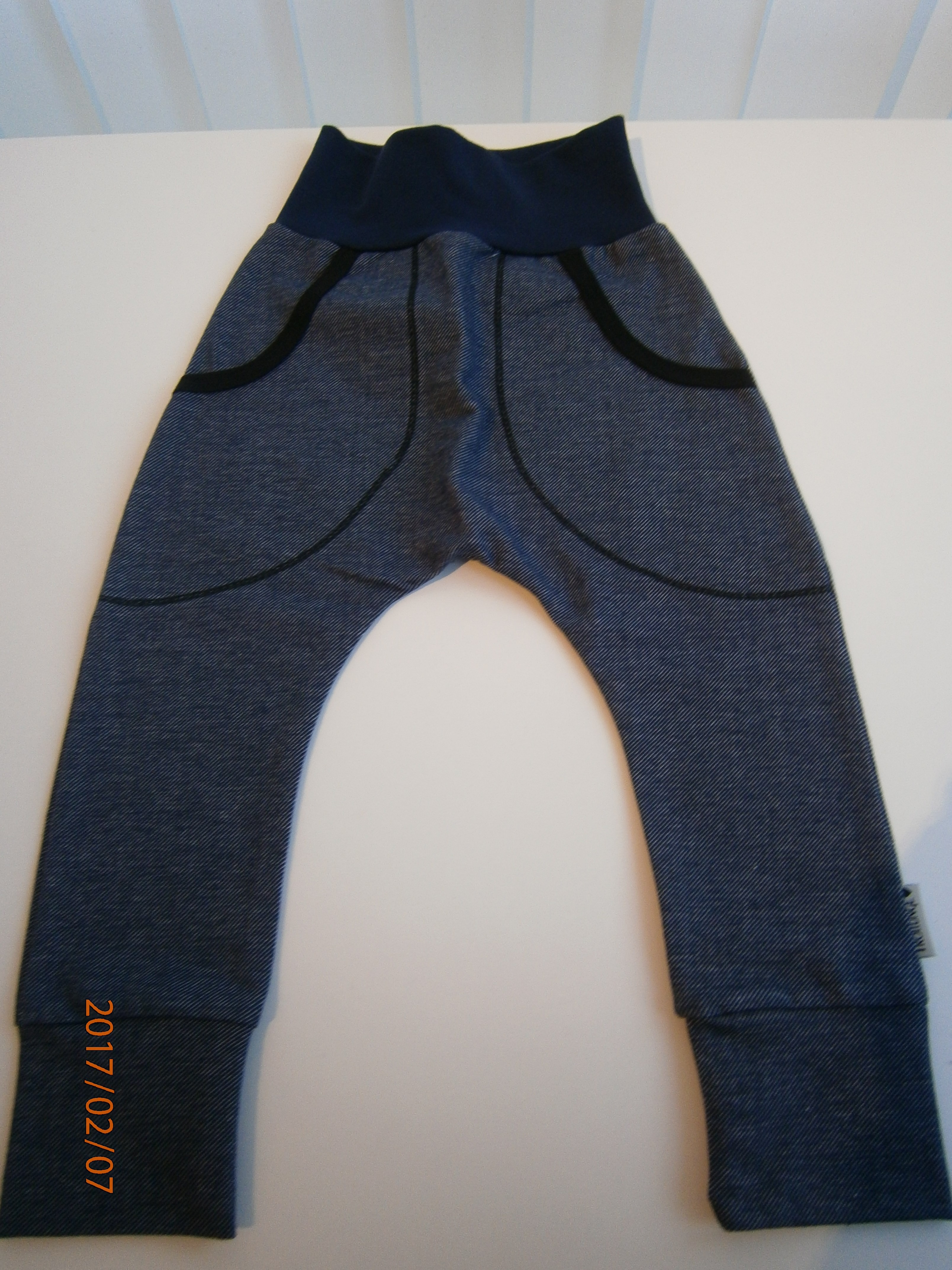Baggy byxa slim, Blå jeanstrikå. Stl 98/104