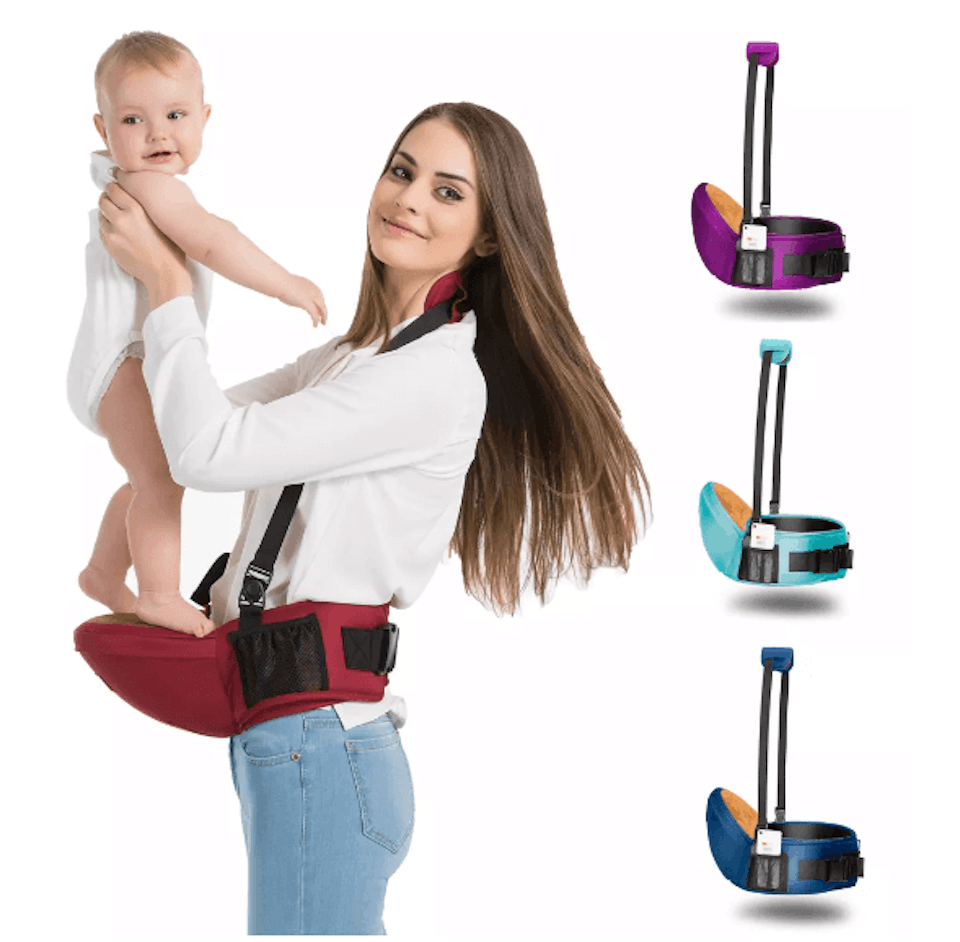 Mamma med bärsele till höften