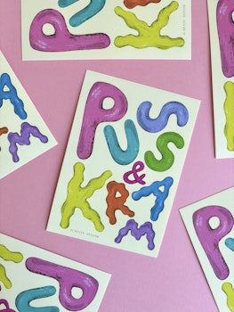 Vykort - Puss & kram (gul)
