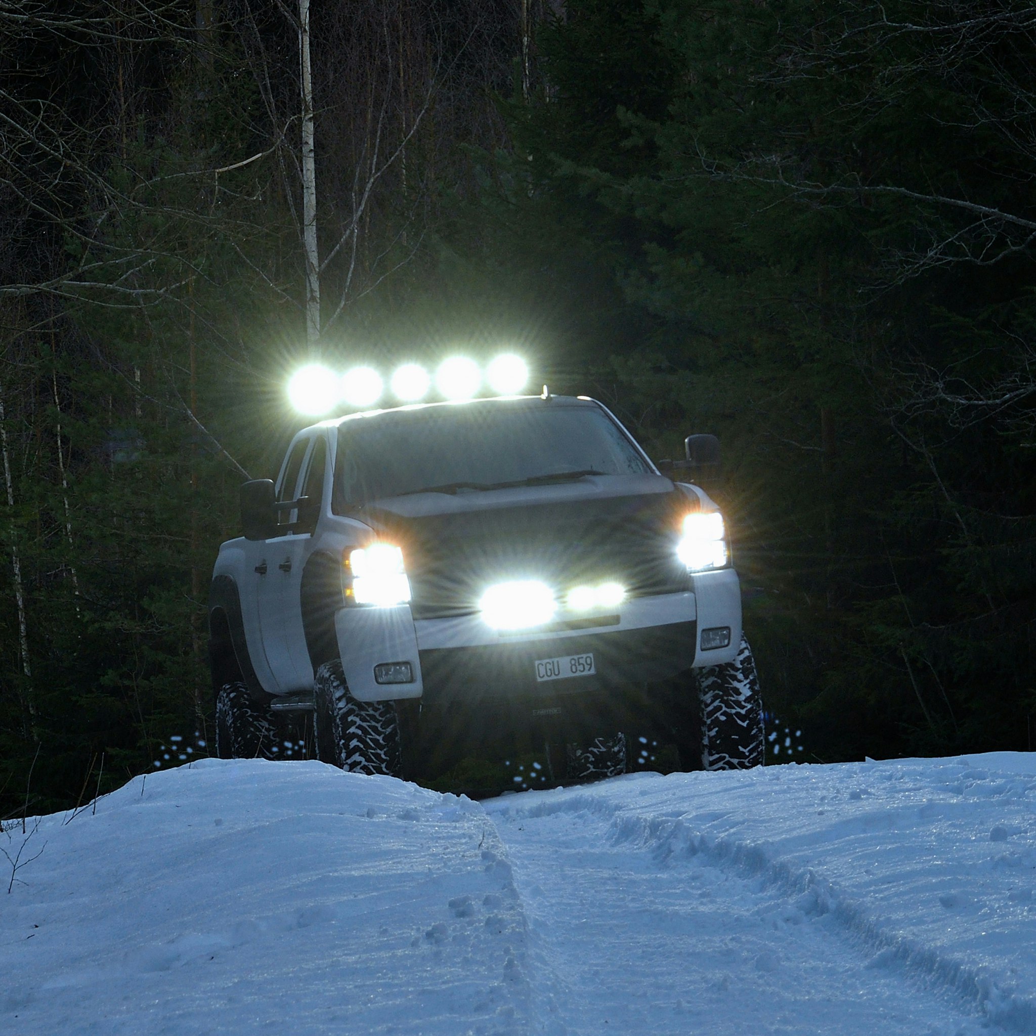 TYRI V12 Light Bar 4300lm