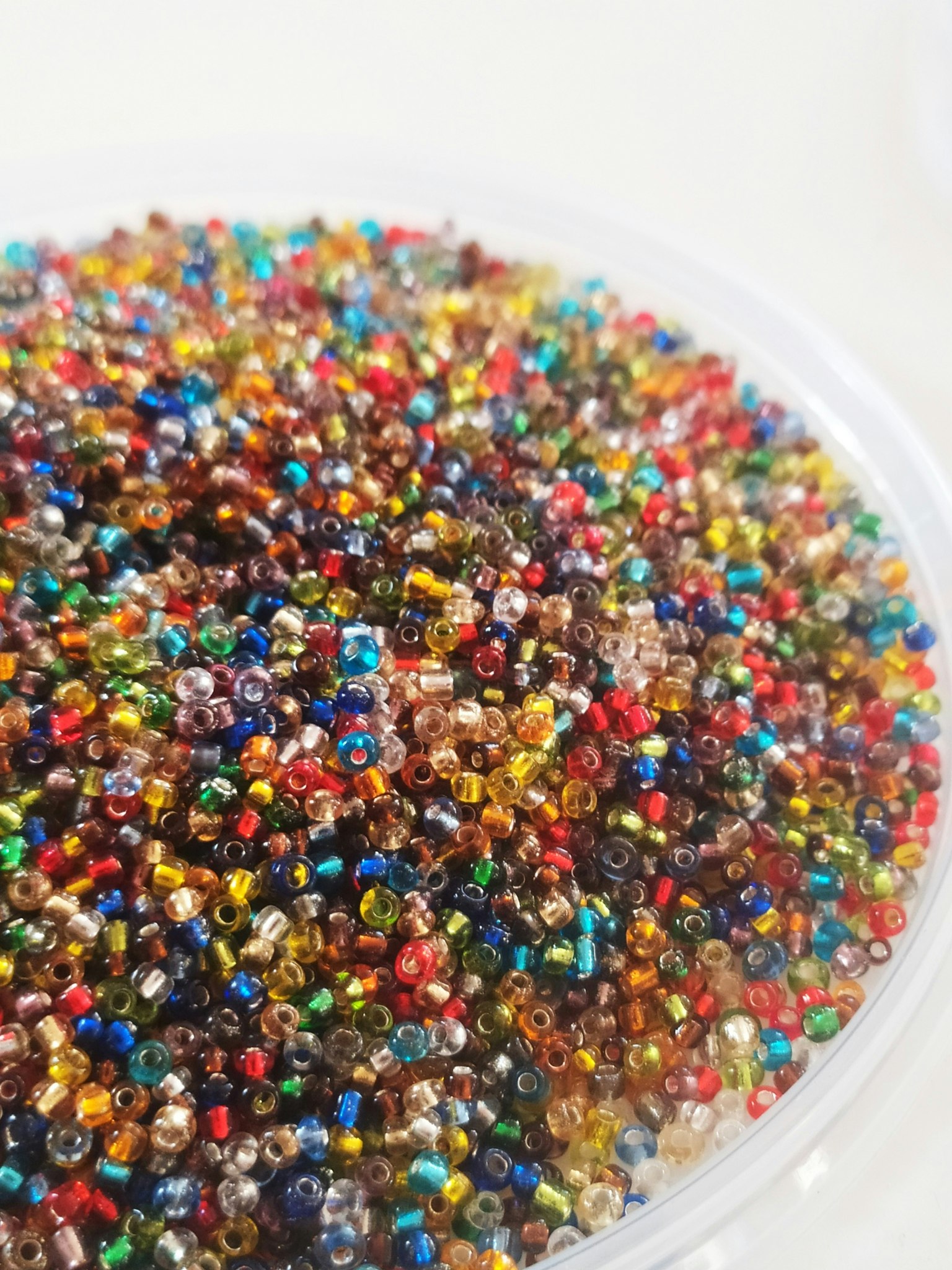 1000st Glaspärlor Seed Beads 2mm - Golden Mix