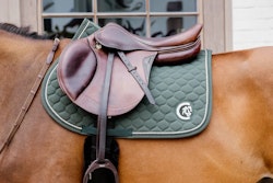 Kentucky Saddle Pad 3D Logo Onion Quilt Jumping