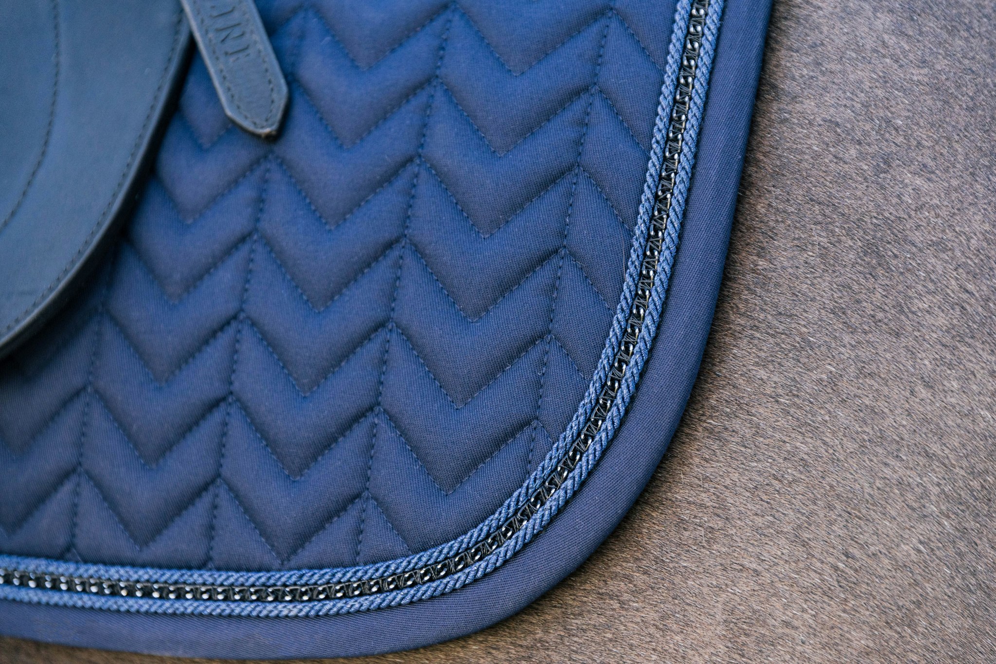Kentucky Horsewear Saddle Pad Metal Chain Dressage