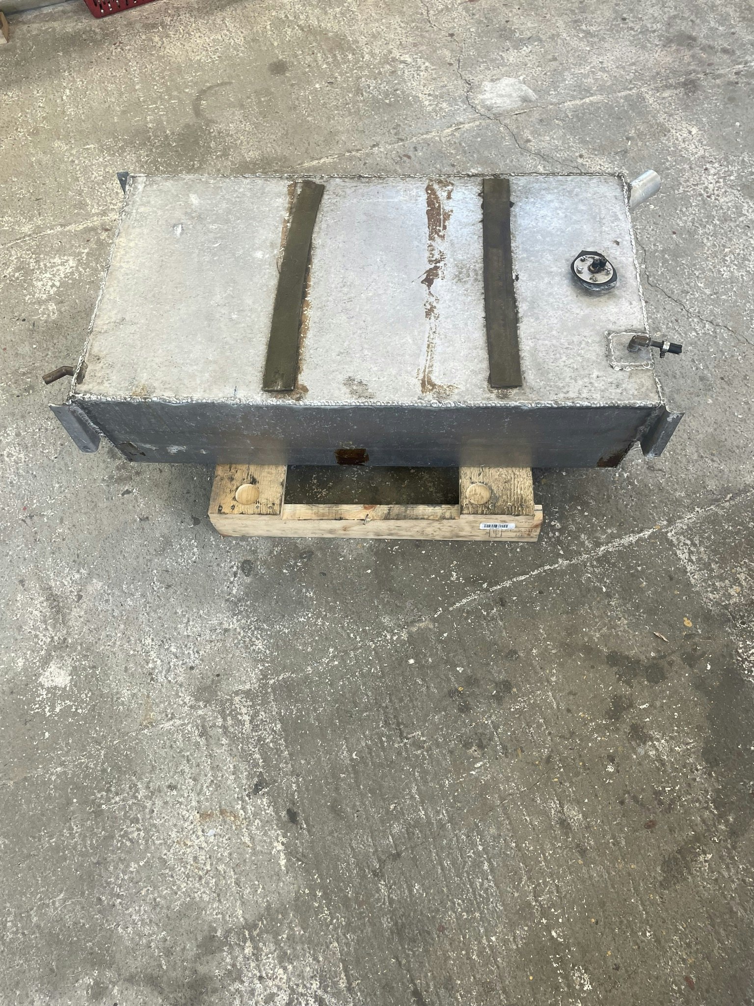 Bränsletank Aluminiumhttps://quickbutik.com/admin/products/edit/21