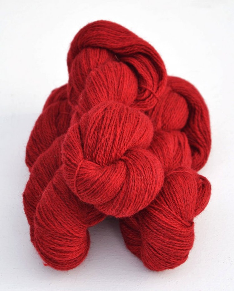 6/2-1102 röd ljus Gotland                 (88 gram)