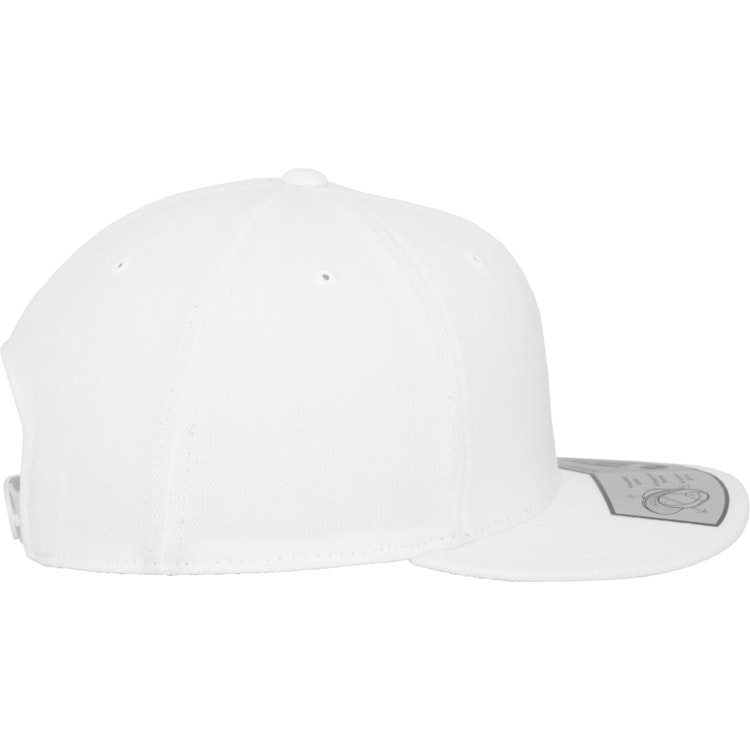110 Fitted Snapback