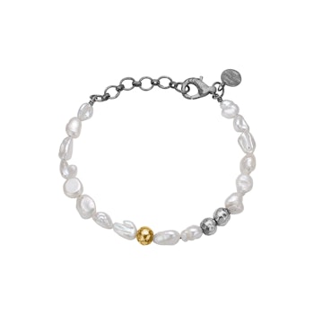 By birdie Soul White Keshi Pearl Armband