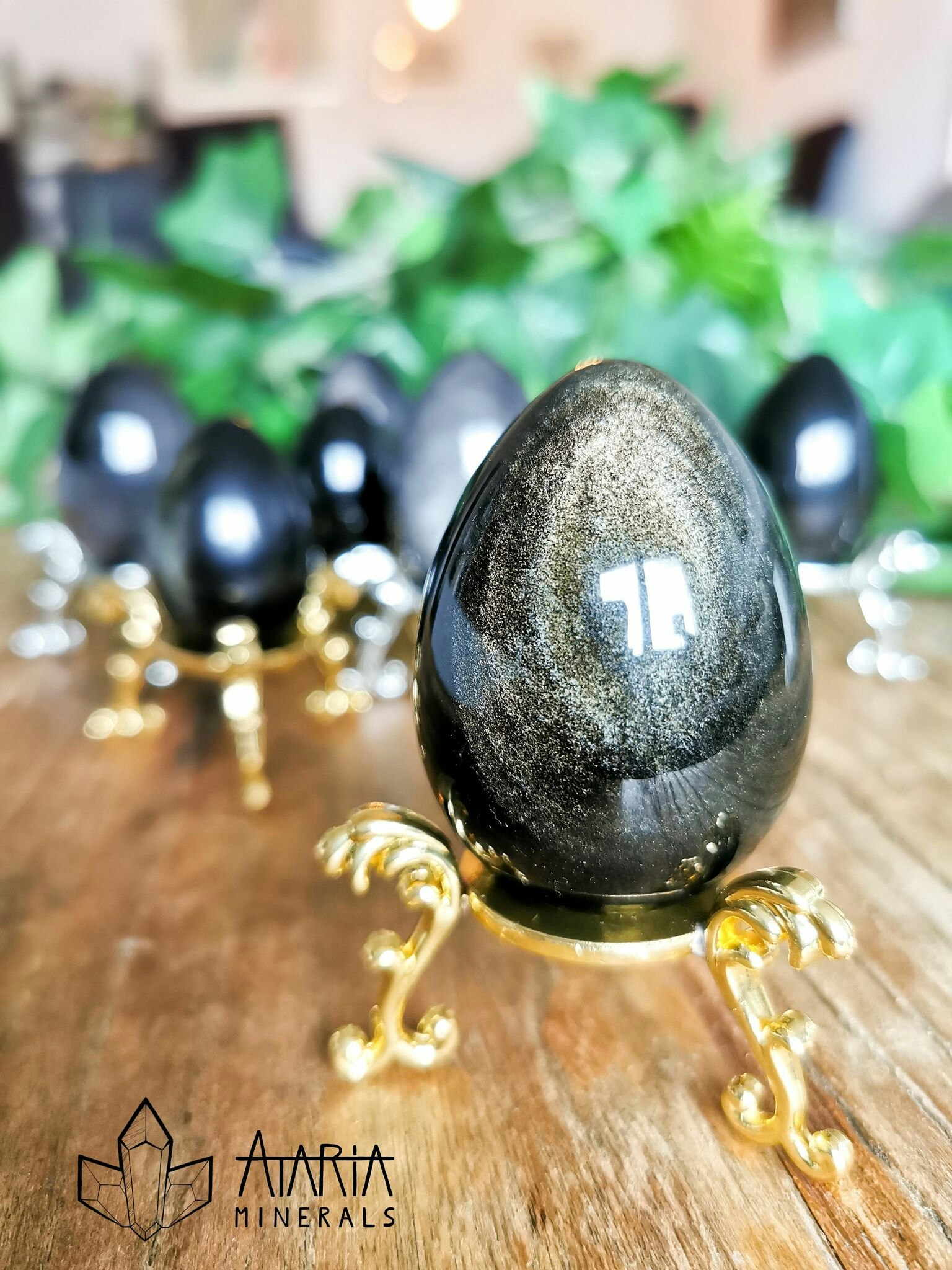 Sheen obsidian ägg