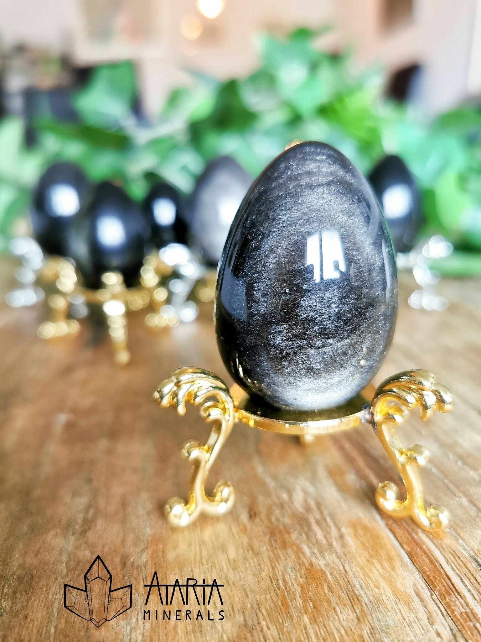 Sheen obsidian ägg