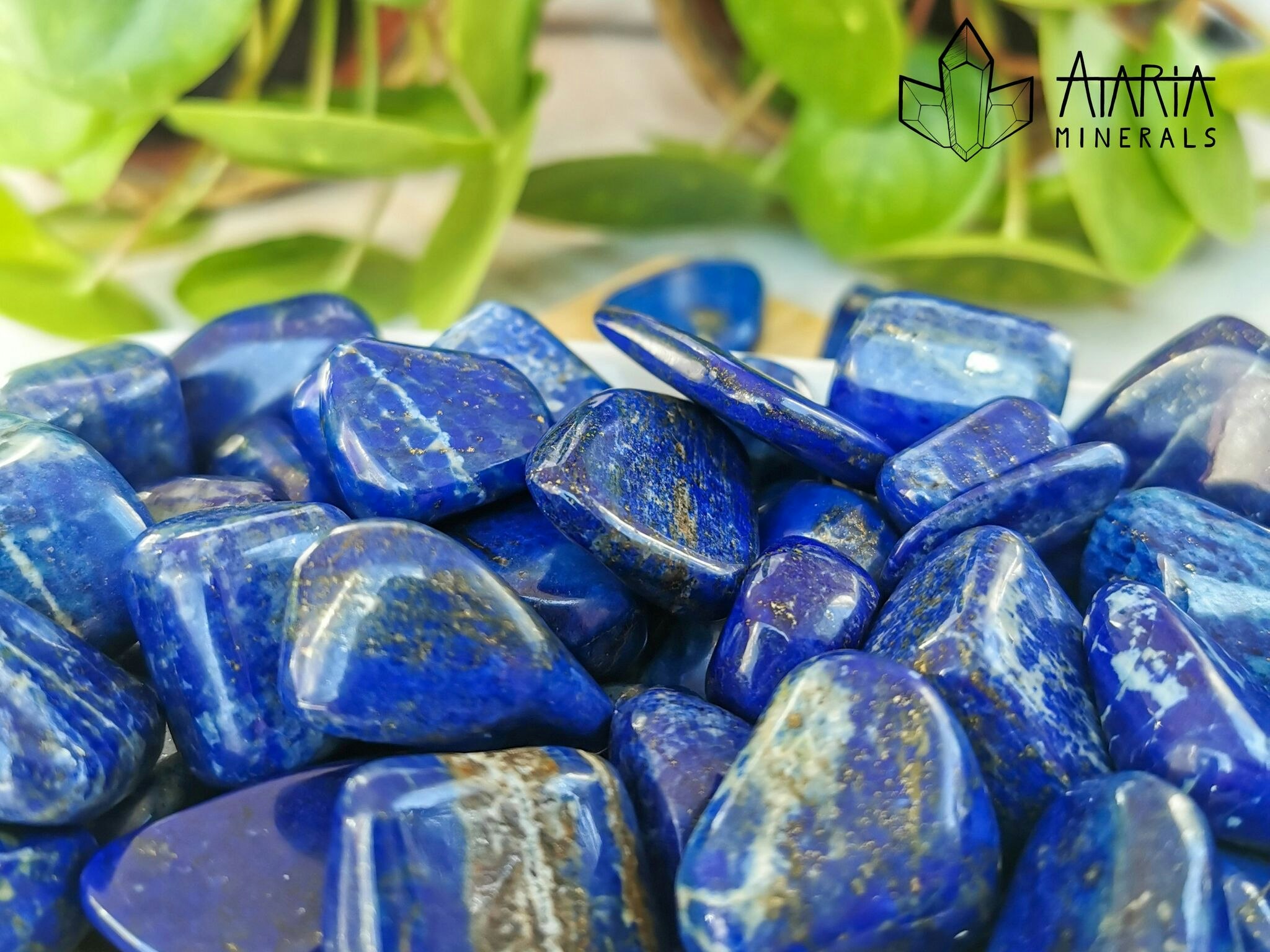 Lapis lazuli tumlad