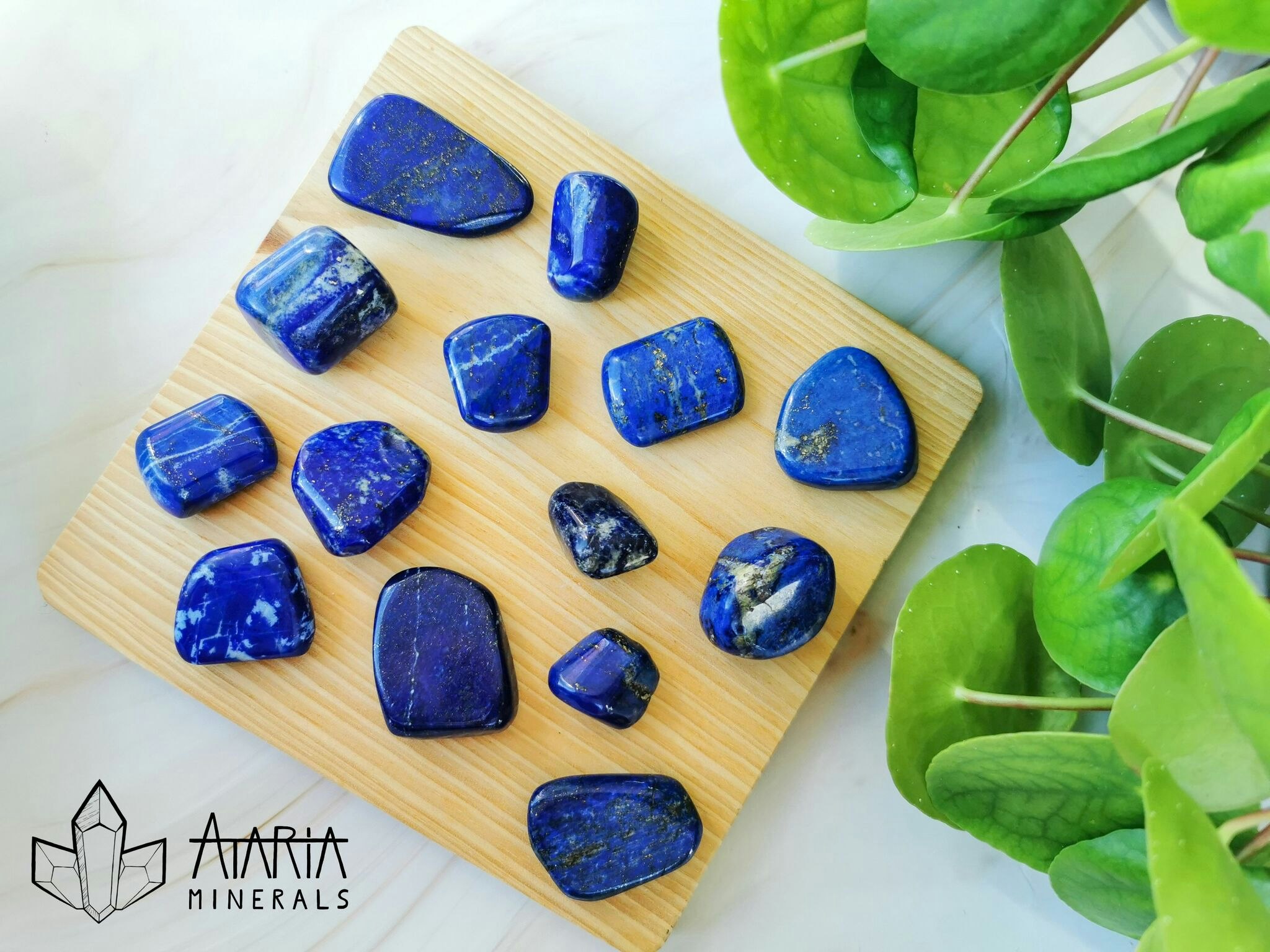 Lapis lazuli tumlad