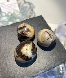 Septarian Cuddlestone
