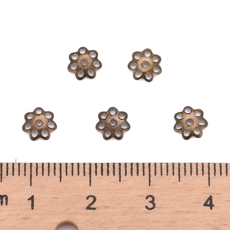 Pärlhatt Filigran, antik brons. blom, 6mm (100st)
