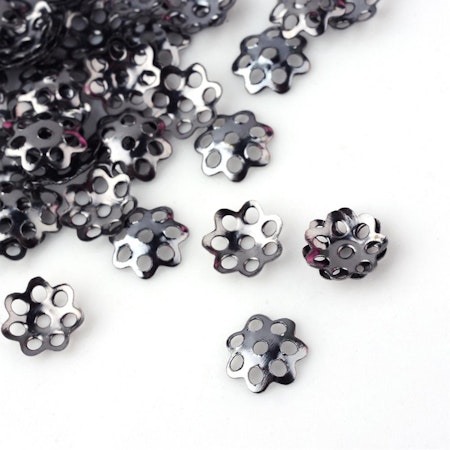 Pärlhatt Filigran, svarta, blom, 6mm (200st)