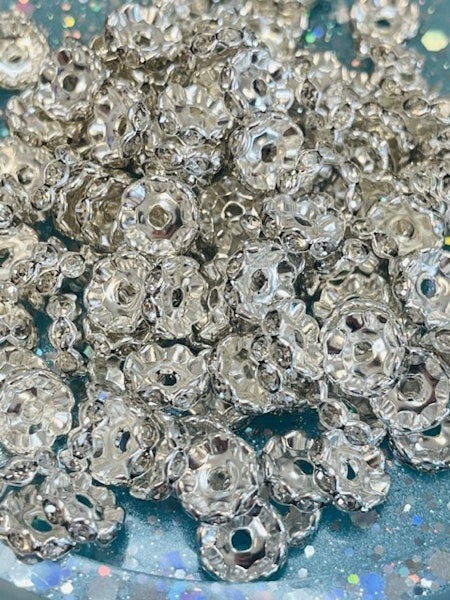 Strassrondell, 10mm, klass A, vågig, silver, järn (20st)