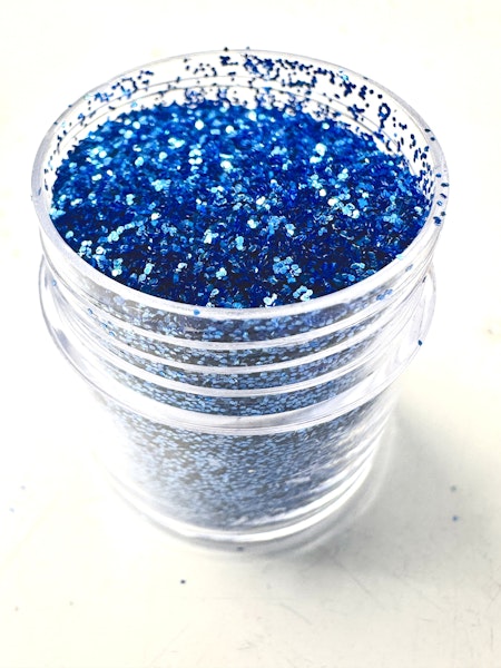 Burk med Miljövänligt glitter, royal blue, finkornigt (20ml)