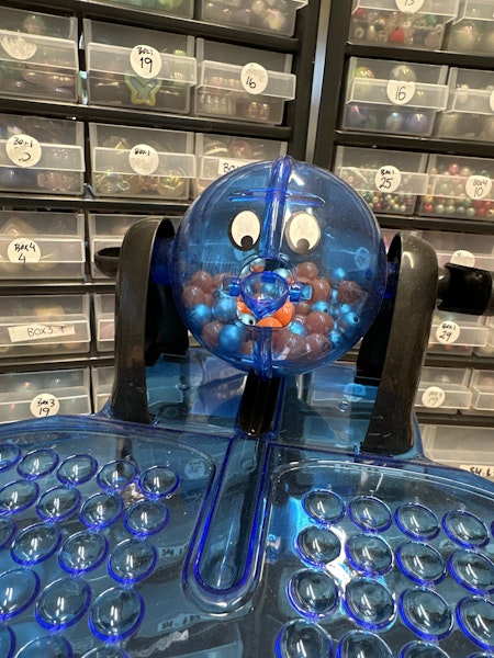 Här köper du dina bollar, BBB (boll-berta-bollar)