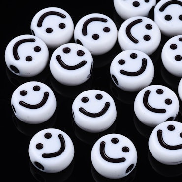 Smiley, vit, akrylpärlor, 10mm (50st)
