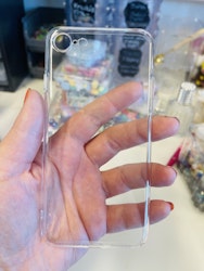 iPhone 7 & 8. Mobilskal hård transparent