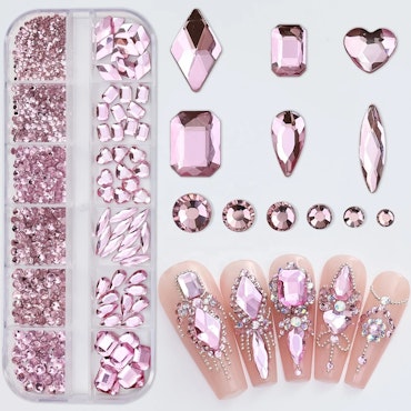 Ask med rhinestones i rosa, nail art