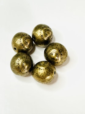 Runda metallpärlor, 8mm, antik brons, hjärta (10st)