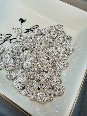 Strassrondell, 8mm, Klass AAA, rak, silver, mässing (10st)
